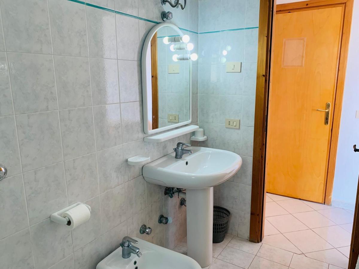 Pensione Casa Verde Sant'Angelo  エクステリア 写真