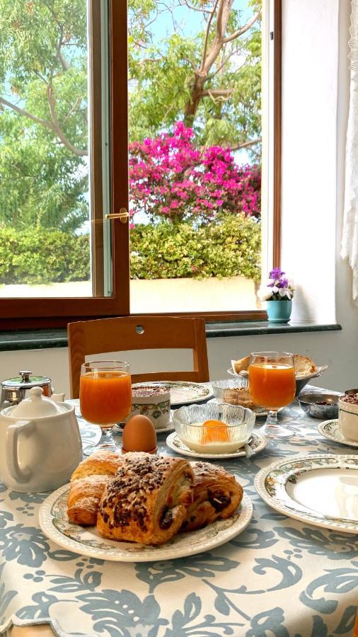 Pensione Casa Verde Sant'Angelo  エクステリア 写真