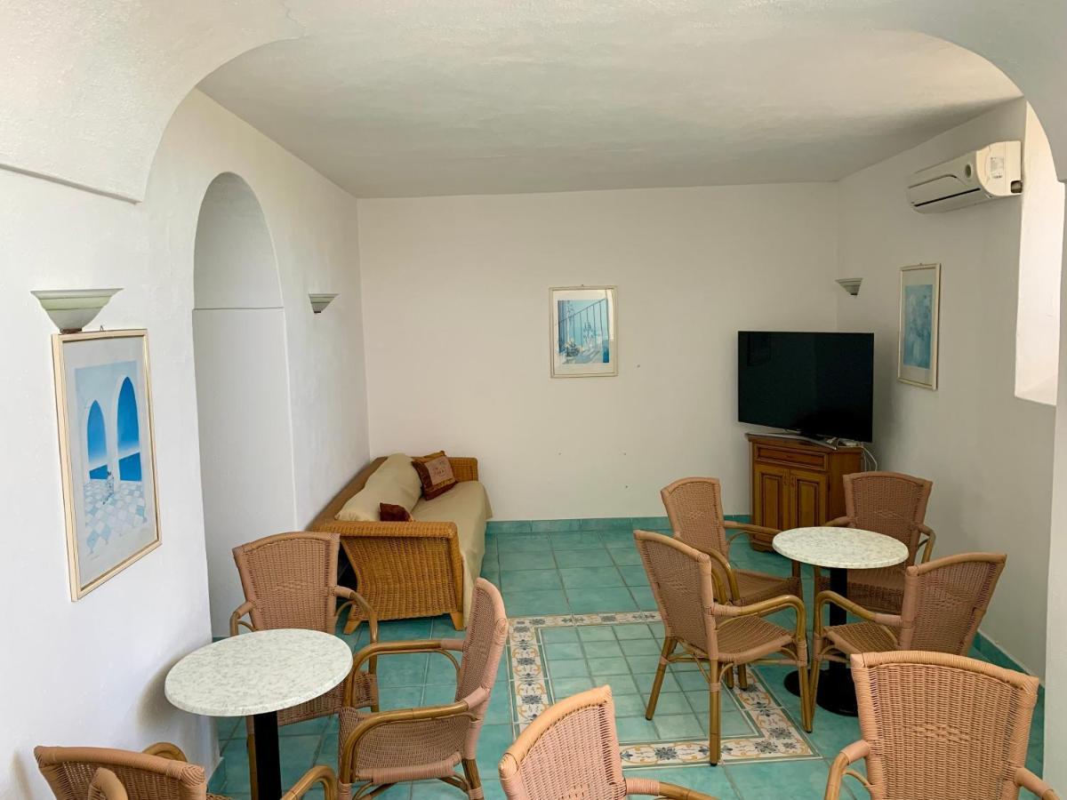 Pensione Casa Verde Sant'Angelo  エクステリア 写真